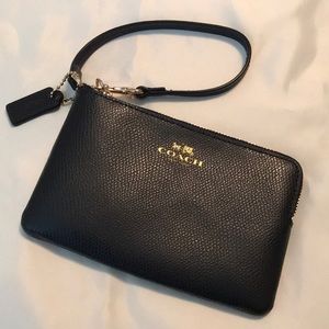 NWOT navy blue wristlet in soft leather